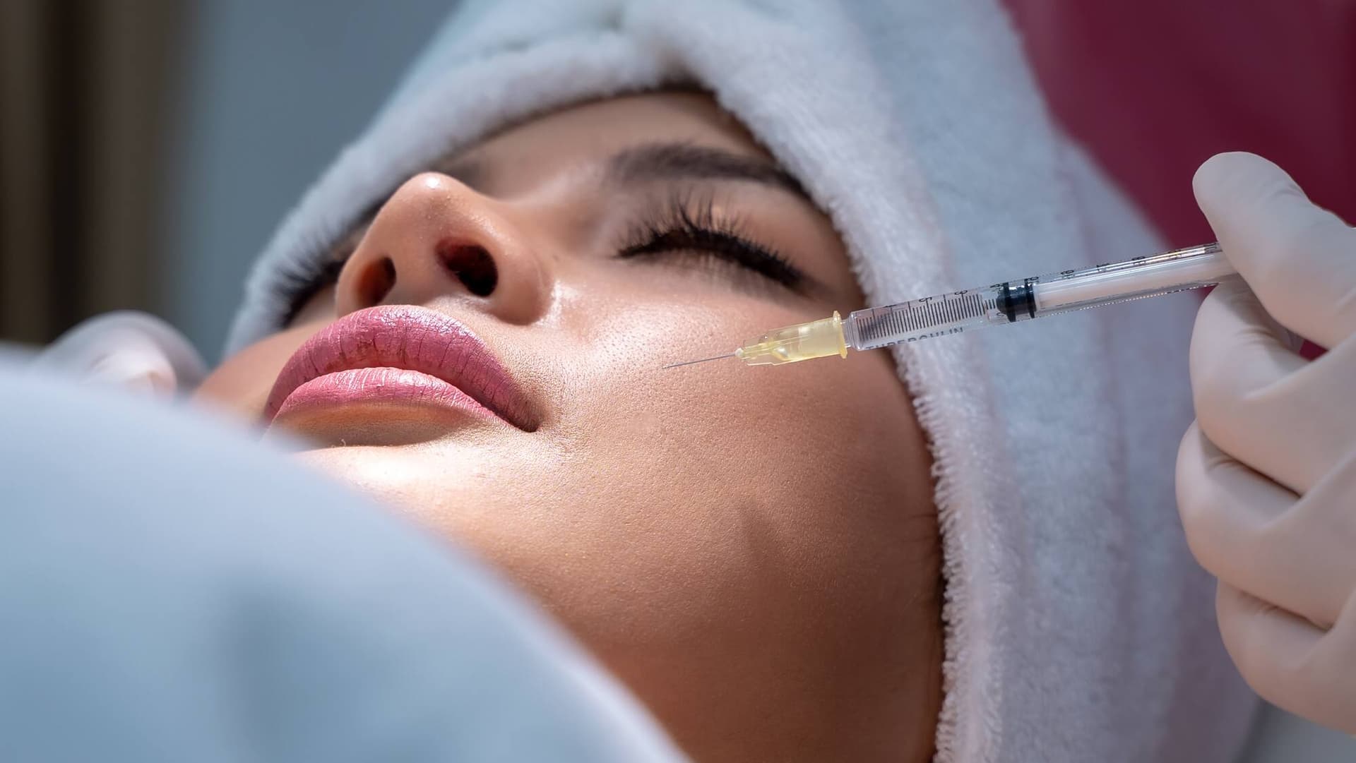 Botox Nürnberg für Ihre individuelle Faltenbehandlung und Hautverjüngung
