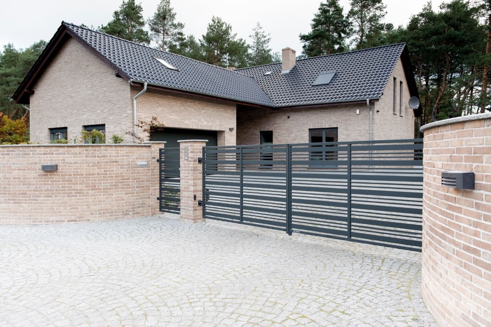 Schiebetore – Komfort und Qualität von WIŚNIOWSKI