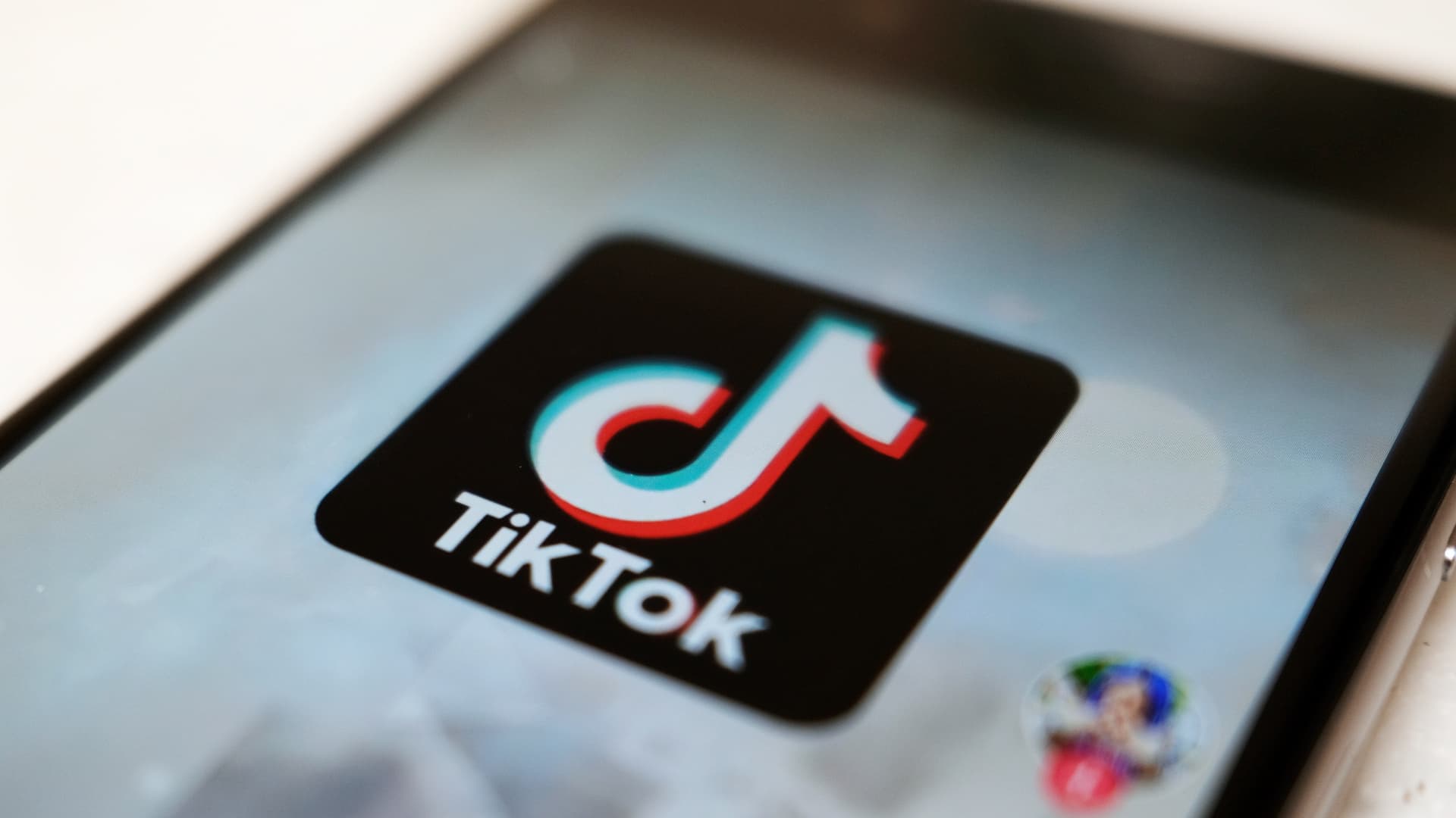 Follower auf TikTok kaufen: Erhöhen Sie Ihre Präsenz mit unseren hochwertigen Paketen