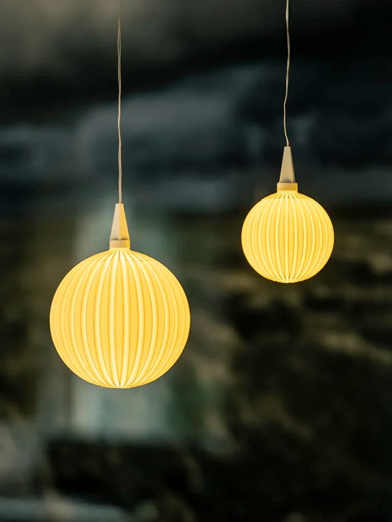 Designer-Lampenschirm von Benago Lights: Ein Hauch von Luxus für Ihr Heim