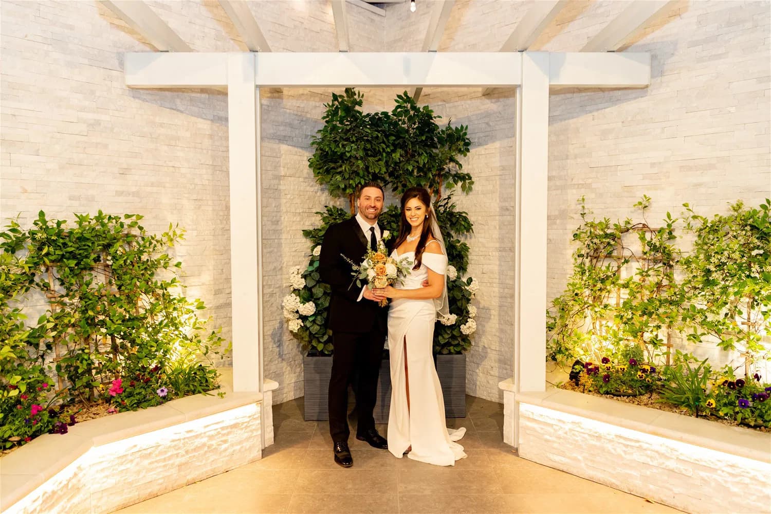 Chapel of the Flowers: An Elegant Venue for Your Love Story