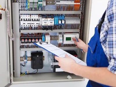 Rechtliche Konsequenzen bei unterlassener Prüfung ortsfester elektrischer Anlagen