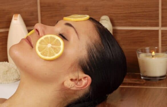 Lemon Juice's Natural Magic for Dark Spot Removal
